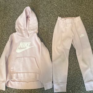 Girls pink Nike sweatsuit